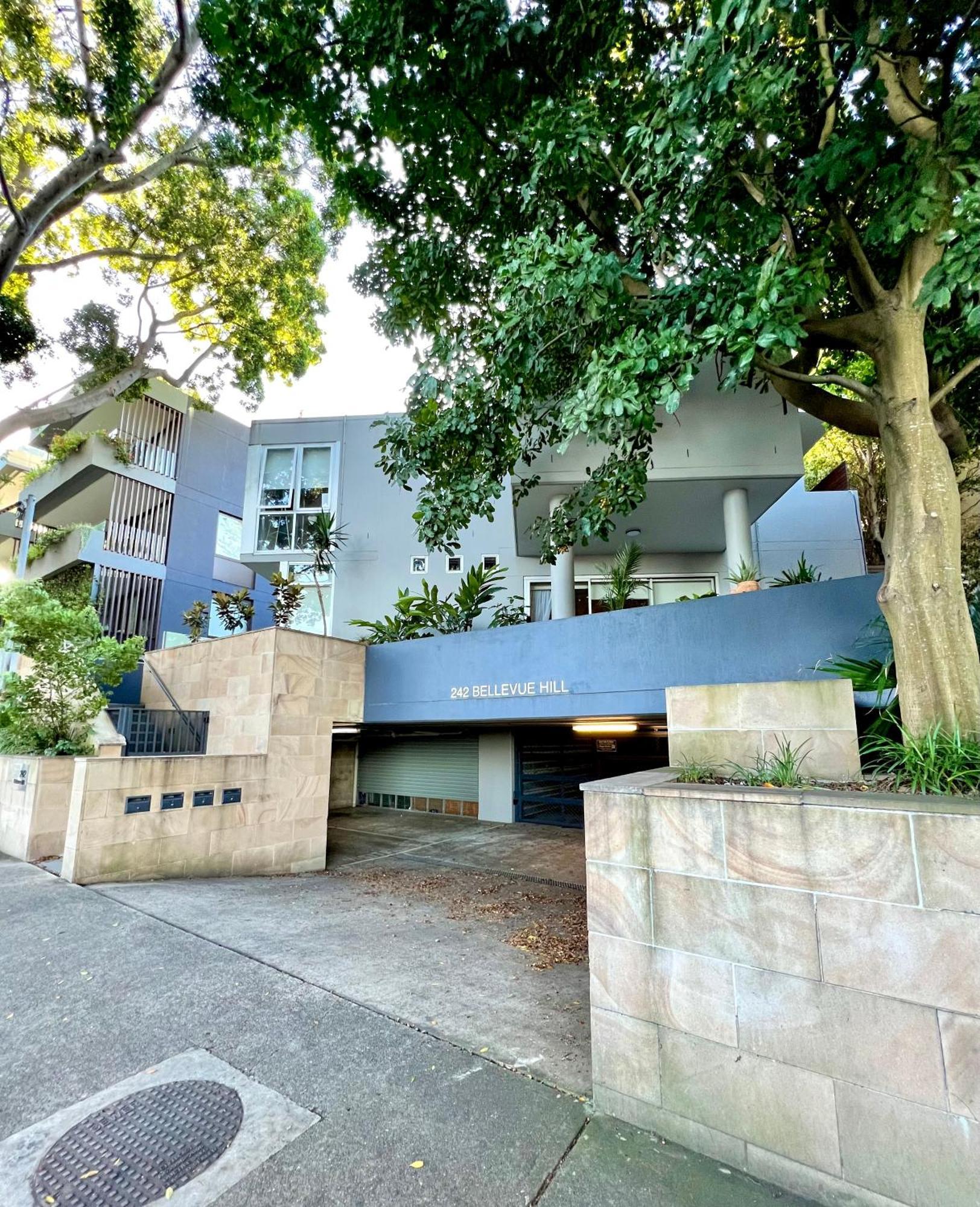 Guest house Modern Beachside Suite-just Steps From Bondi Sydney